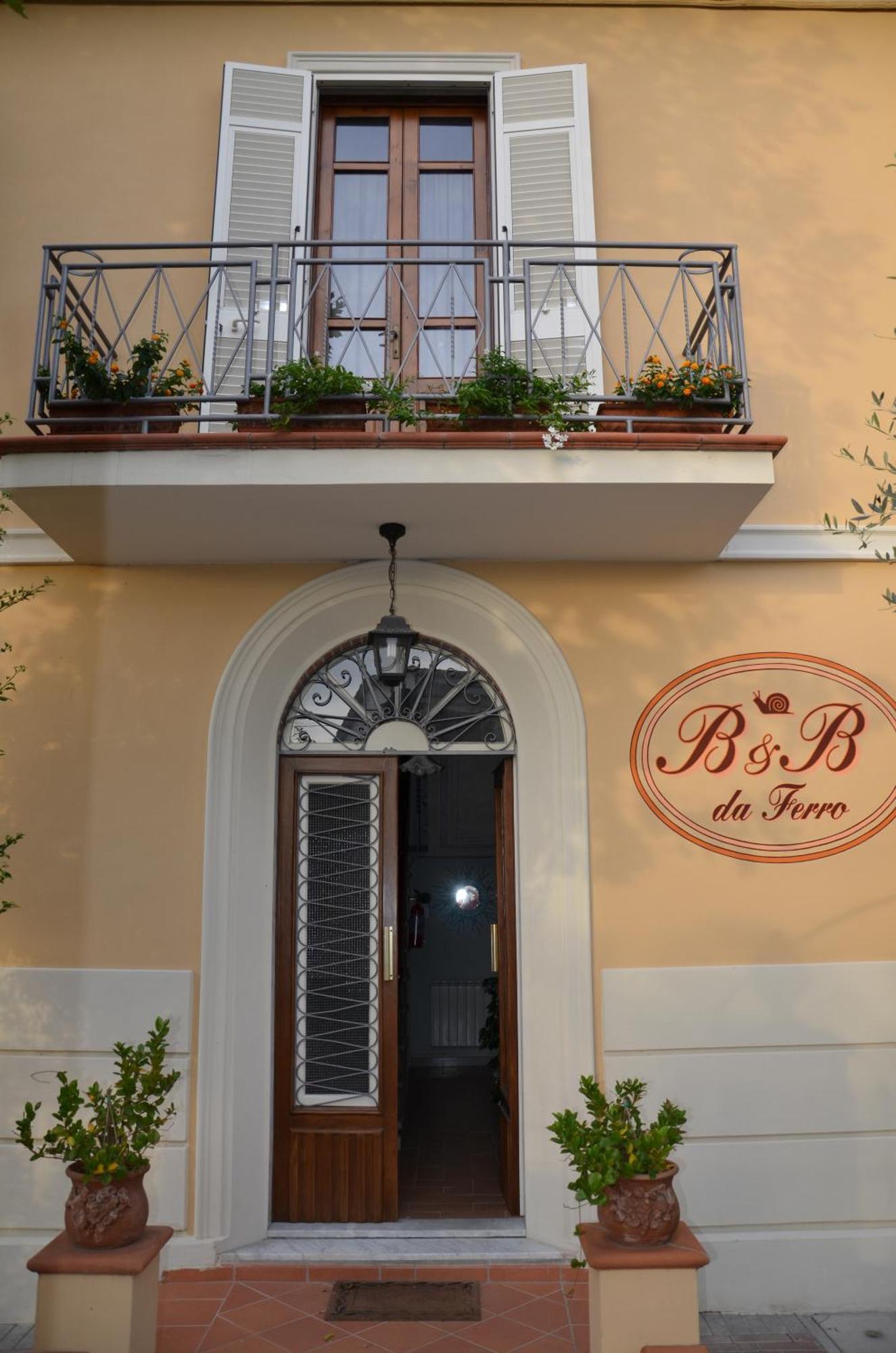 B & B Da Ferro Massarosa Dış mekan fotoğraf